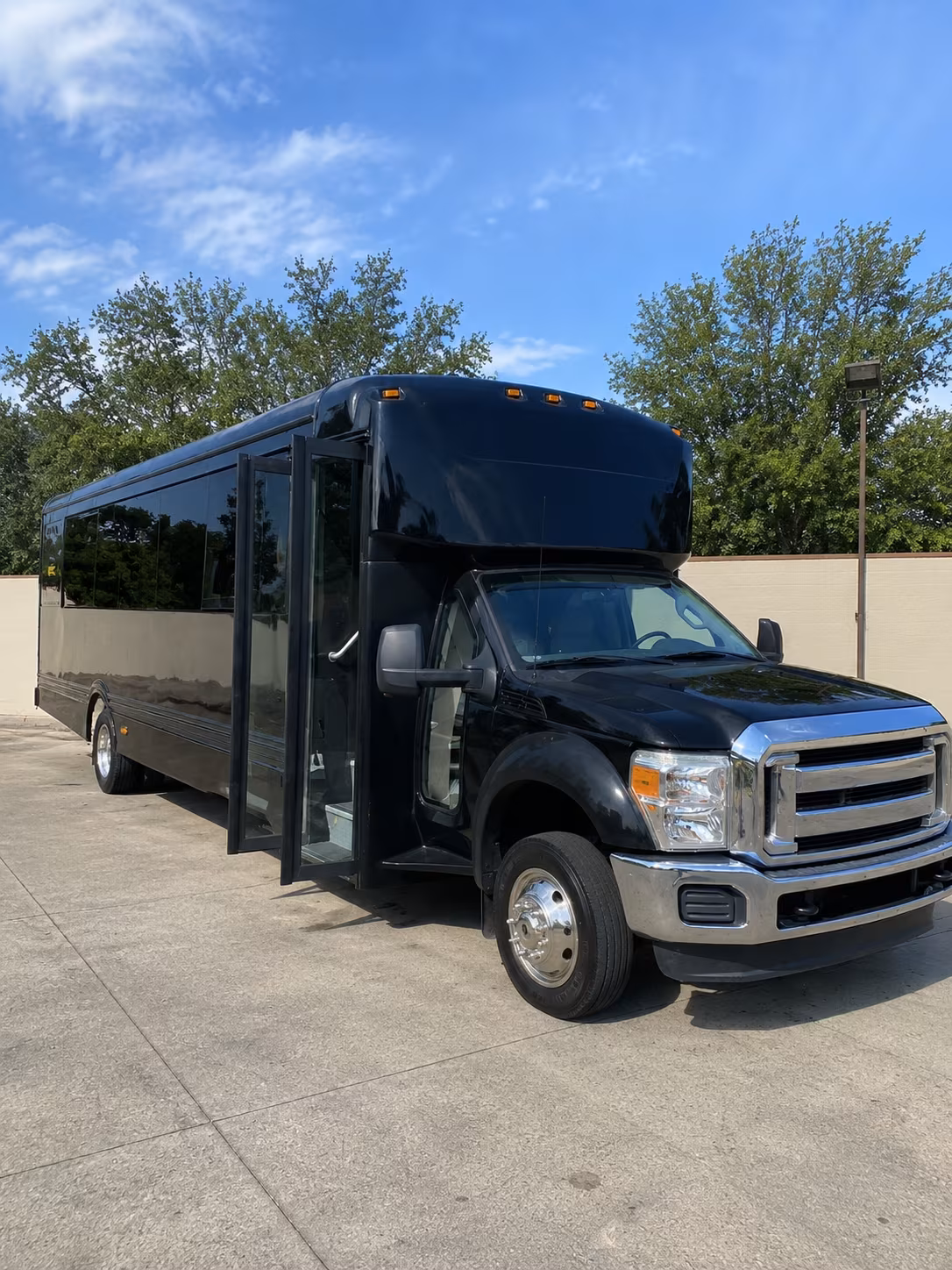 blog rent a bus to golden 1 center hero
