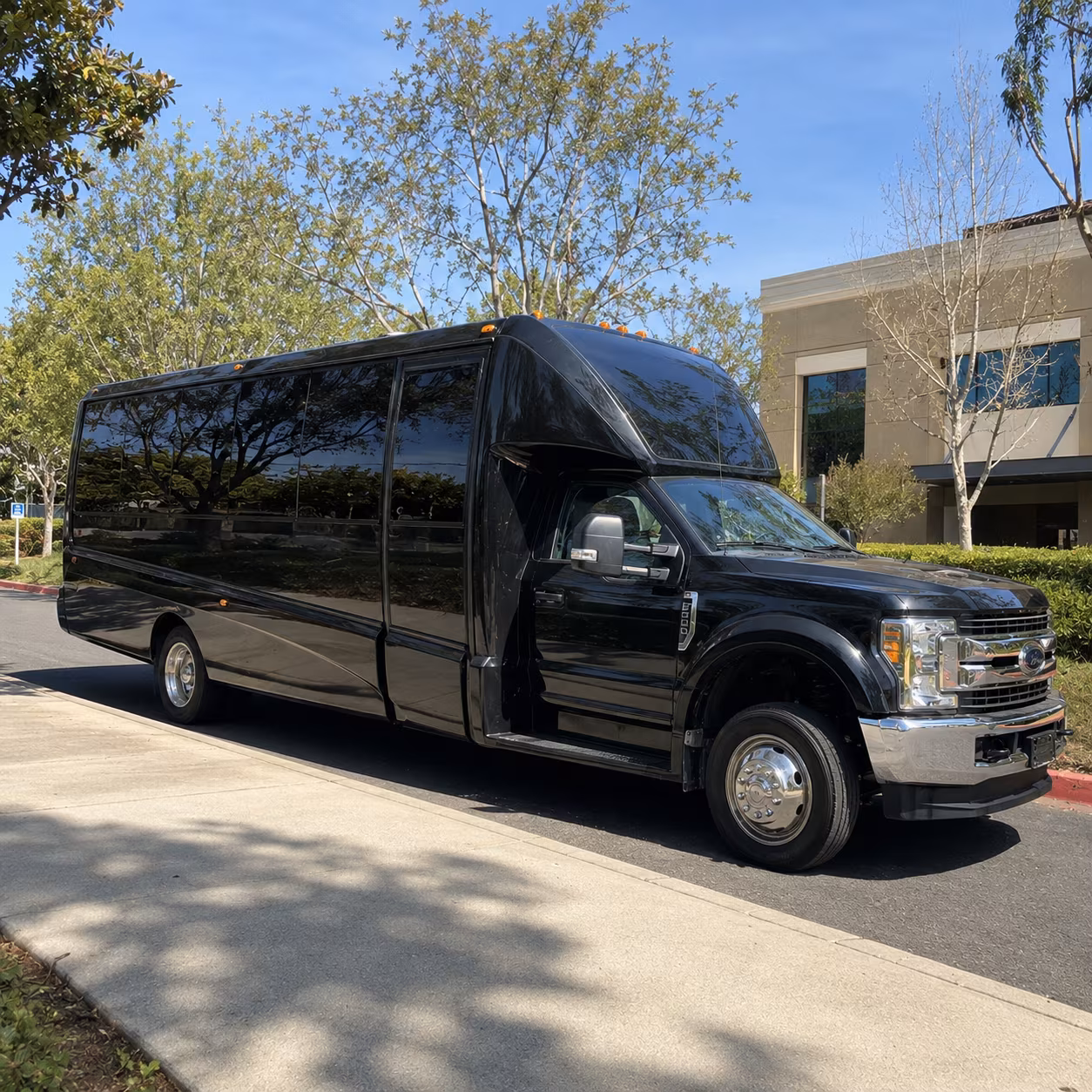 party buses to thunder valley casino resort amphitheater shows