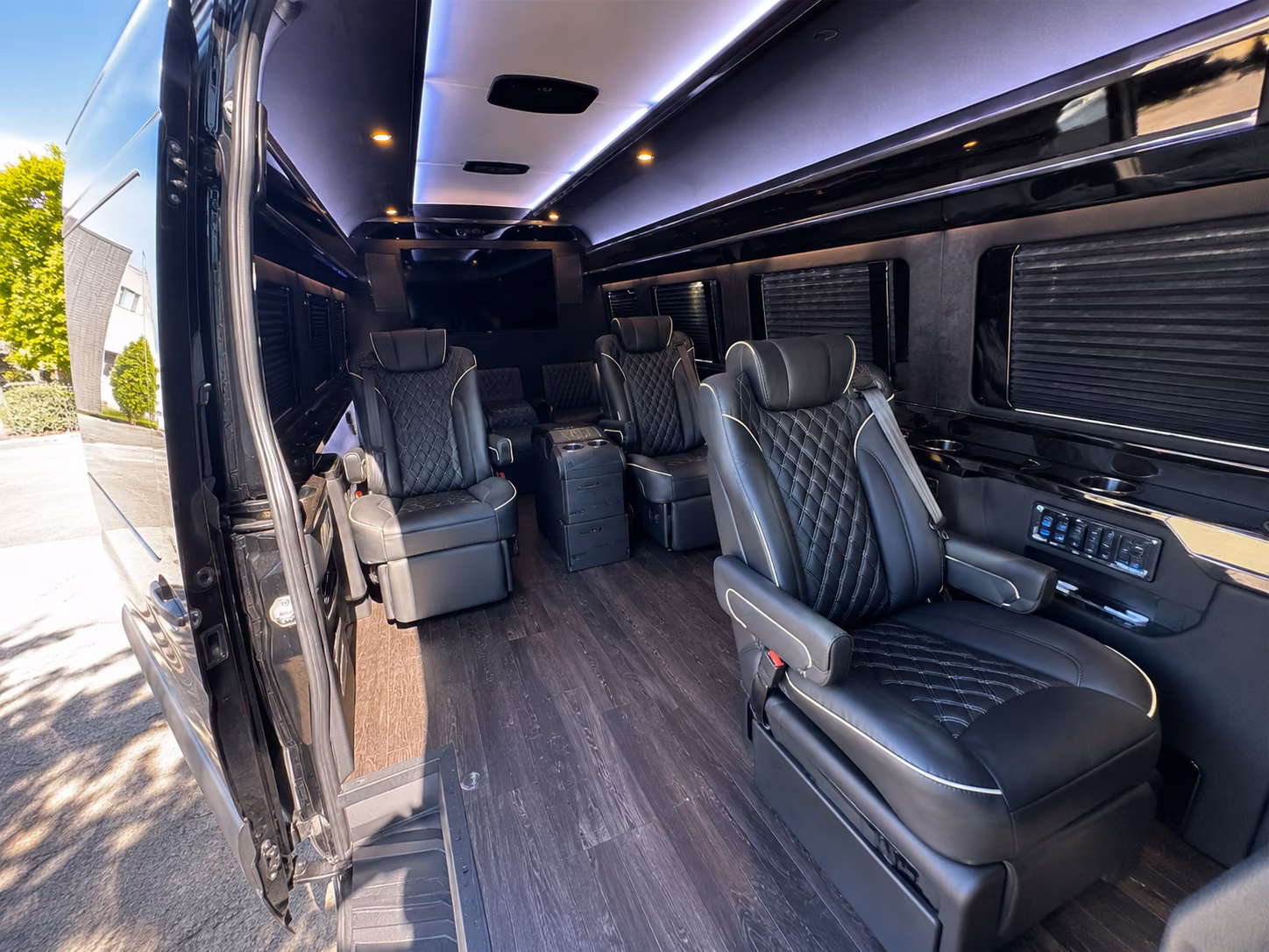 reserve transportation for your next prom 2